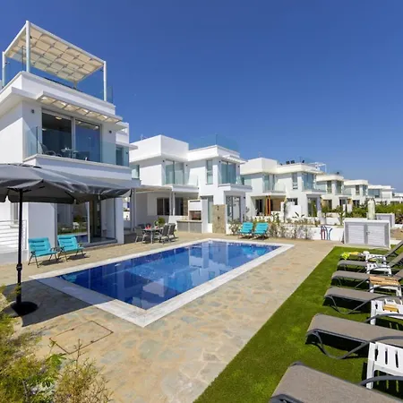You And Your Family Will Love This In Protaras, 1521 Βίλα *